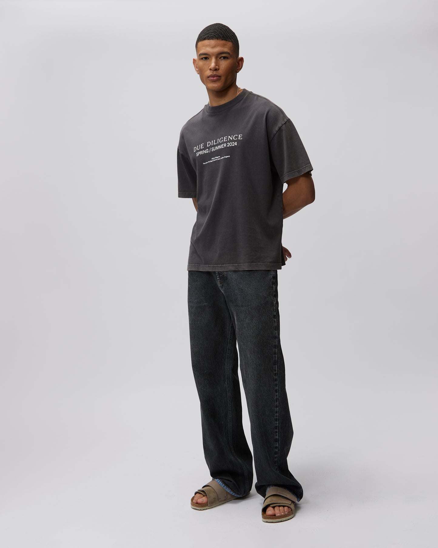 T-SHIRT WITH SPRING SUMMER PRINT - Due Diligence Apparel